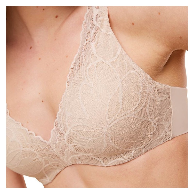 Sujetador mujer Triumph Body Make-Up Illusion lace WP Copa B